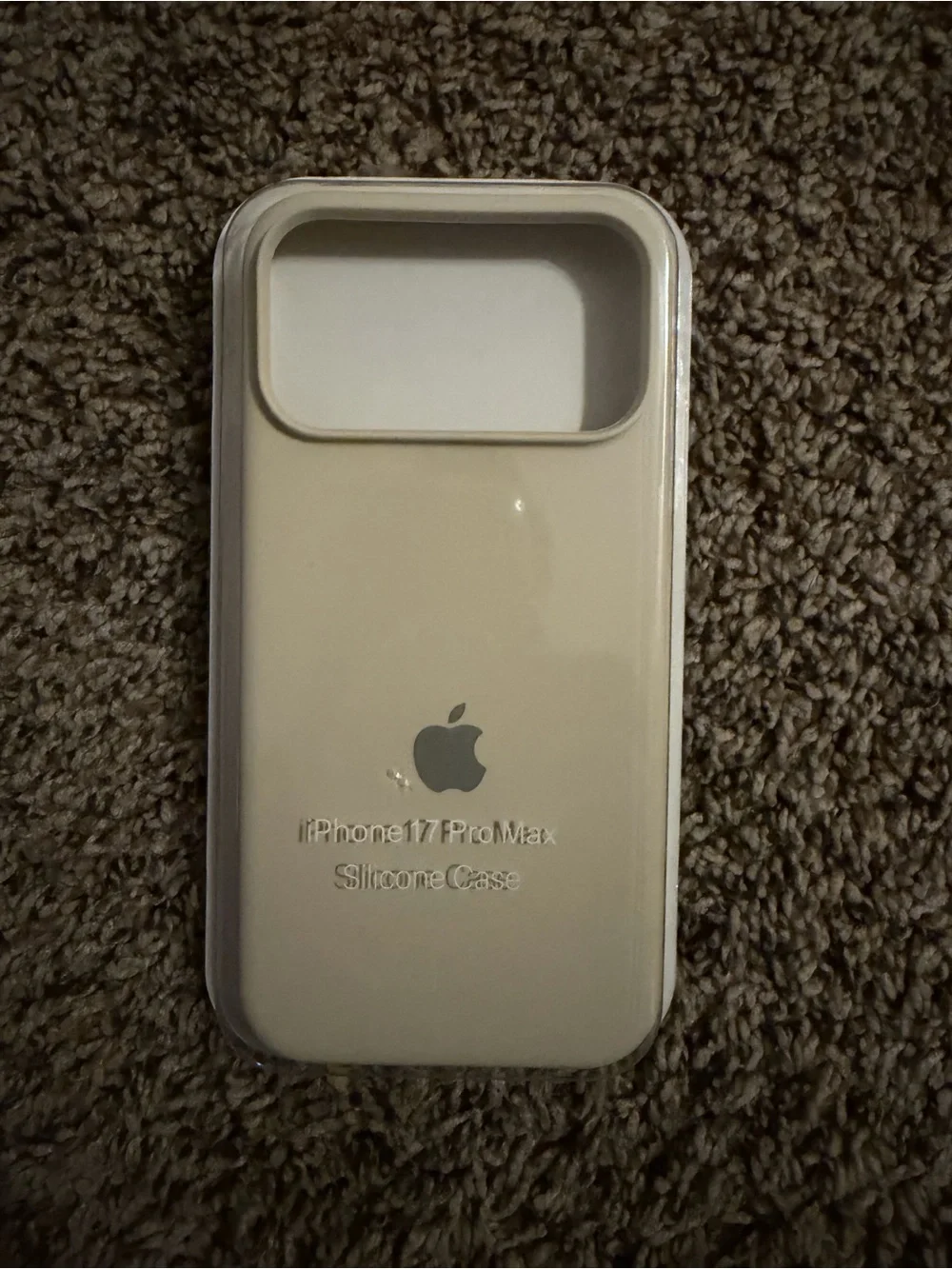Apple Silicone Case for iPhone 17 Pro Max - Cream